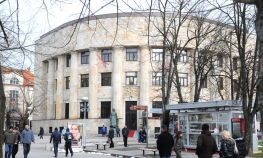 Novi ustav za funkcionalniju RS