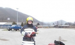 Ispovijest žene vatrogasca: Trudnica je htela da skoči u vatru za ...