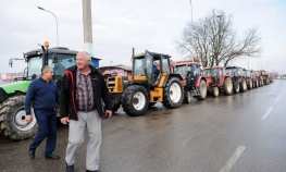 Mljekari blokirali carinski terminal Graničnog prelaza Gradiška
