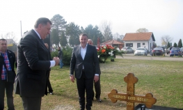 Dodik položio vijenac na grob Gavrila Bobara