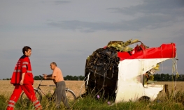 Počelo uklanjanje olupine malezijskog aviona