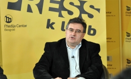 Vukadinović: Prenošenje nadležnosti svelo bi RS na "zajednicu ...