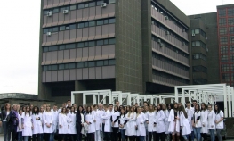 Srednjoškolci posjetili Univerzitetsku bolnicu - Klinički centar ...