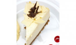 Torta sa musom od bijele čokolade