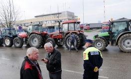 Usorac: Danas odluka o nastavku blokade carinskih terminala