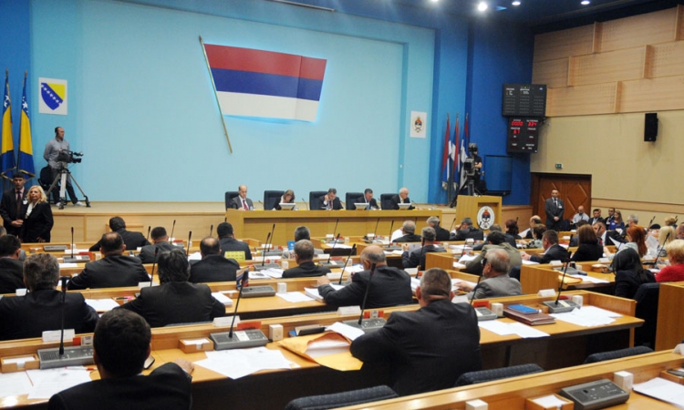 Počelo vrbovanje stranačkih "preletača"