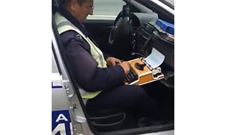Ovako policajci u Srbiji pišu saobraćajne kazne