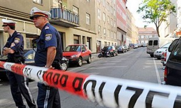 Srpkinja se sa djetetom u naručju bacila sa zgrade u Gracu