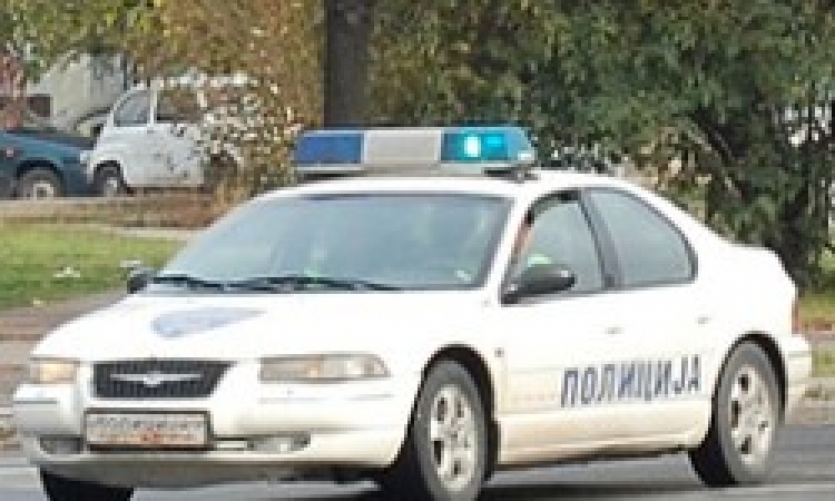U Skoplju pucano u policajca