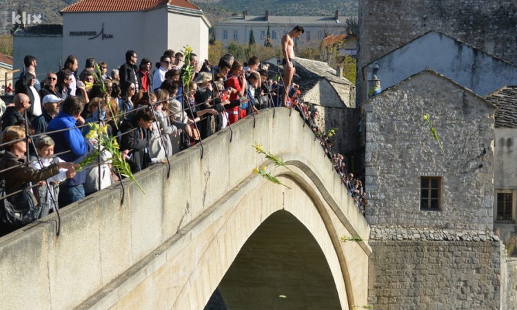 Mostarski skok bez aplauza