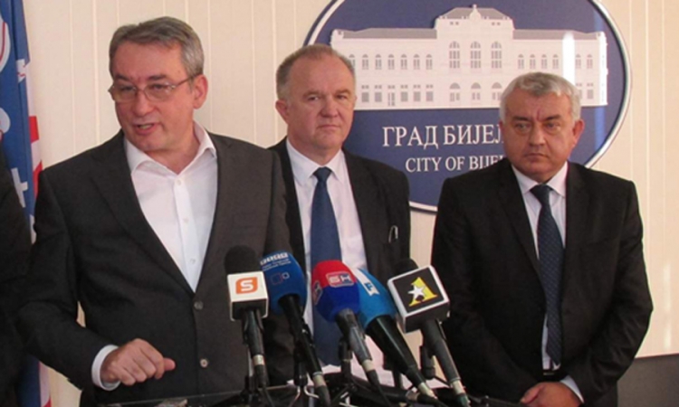 Prikupili potpise 36 poslanika