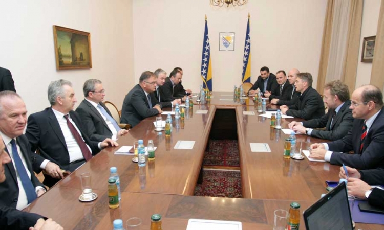 SDA, DF i Savez za promjene dogovorili saradnju