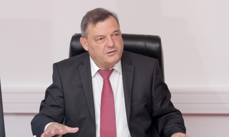 Radivoja Krčmar: Više novca plasirati u realni sektor