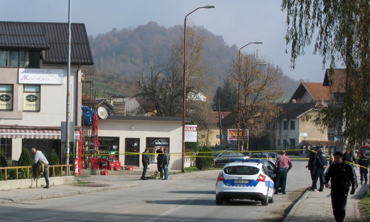 Povrijeđeni u tuči i dalje u teškom stanju
