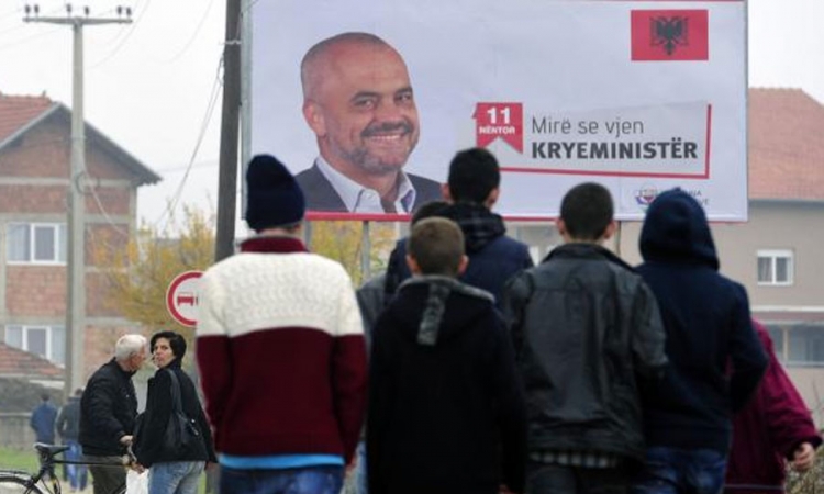 Premijer Albanije stigao u Preševo, dočekan ovacijama