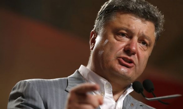 Porošenko: Ukrajina se priprema za opšti rat