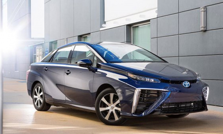 Prva Toyota sa pogonom na vodonik