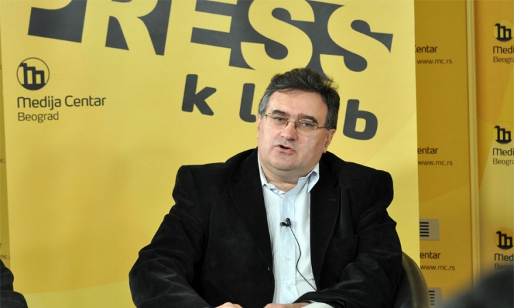 Vukadinović: Prenošenje nadležnosti svelo bi RS na "zajednicu opština"
