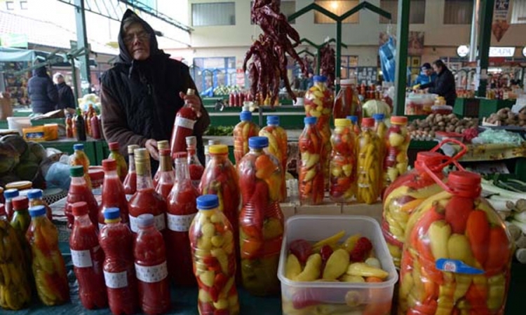 Pod lupom zimnica iz kućne radinosti