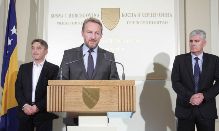 Koalicija SDA - DF - HDZ pred prvim iskušenjem
