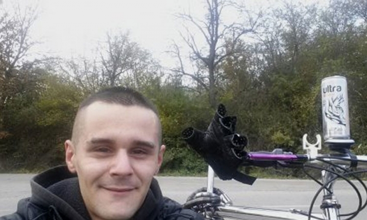 Mladić krvnički izboden osam puta u kičmu i vrat