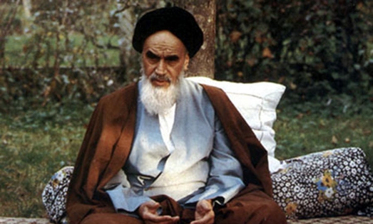 Hamnei: Arogantne sile nisu uspjele da bace Iran na koljena