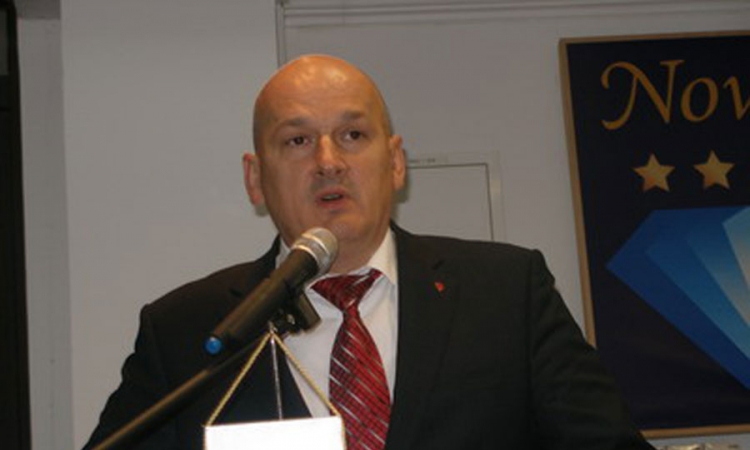 Brat ranio poslanika SDP-a?