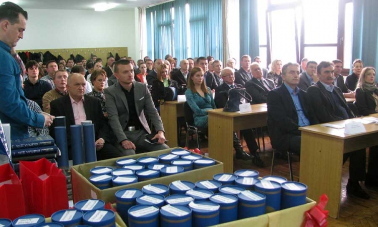 Za inženjere elektrotehnike posla na pretek