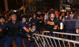 Sukob demonstranata i policije, 40 uhapšenih