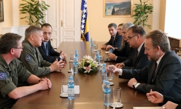 Hajdeker u oproštajnoj posjeti članovima Predsjedništva BiH