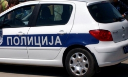 Bačena bomba na trafiku, teško povrijeđena djevojka