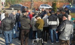 Hiljadu radnika čeka isplatu 400 KM, radnici Aide u ponedjeljak ispred ...