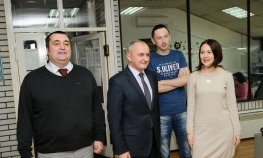 Ministar odao priznanje novinarima "Glasa Srpske" 