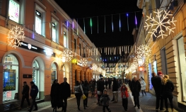 Banjalučani nezadovoljni ukrašavanjem i programom za doček najluđe ...