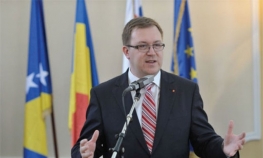 Lipovača izveden iz Vlade i vraćen kući