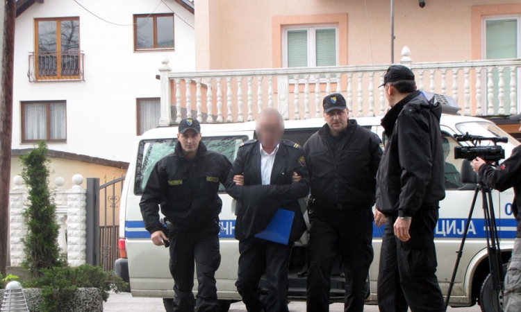 Uhapšeni i zaposleni u UIO i Graničnoj policiji 