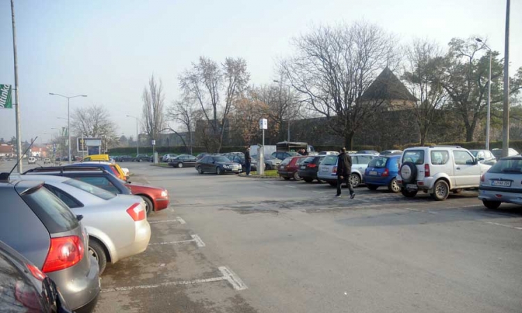 Parkinzi zaradili 2.740.000 maraka