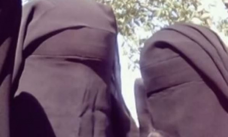 One vladaju Islamskom državom straha: Ženski odred sije teror, ubija i trguje robljem