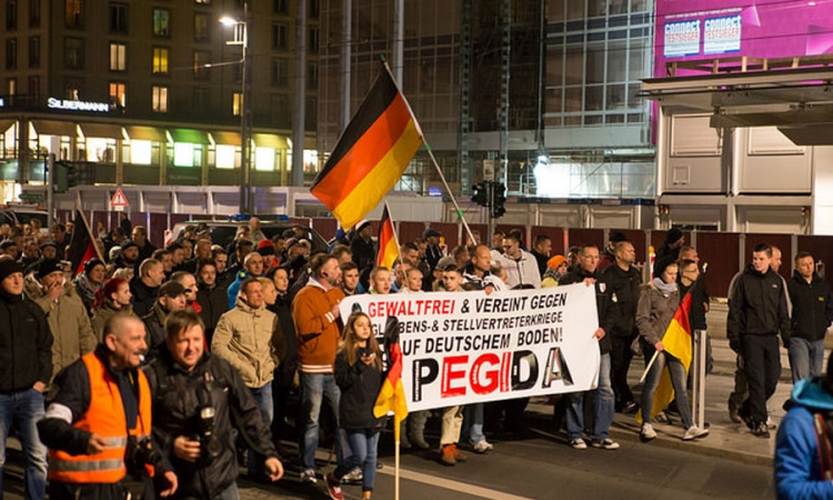 Veliki desničarski skup protiv islamskog ekstremizma u Drezdenu