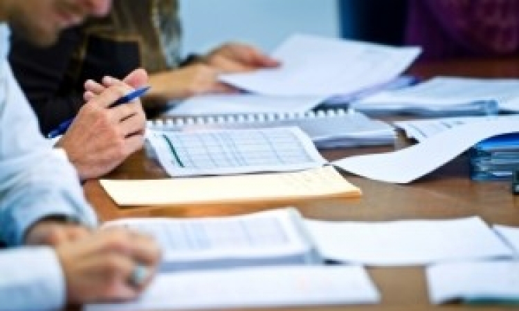 Revizija finansijskih izvještaja za 16 stranaka