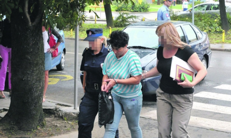 Optužena da je uz sinovu pomoć ubila ljubavnika