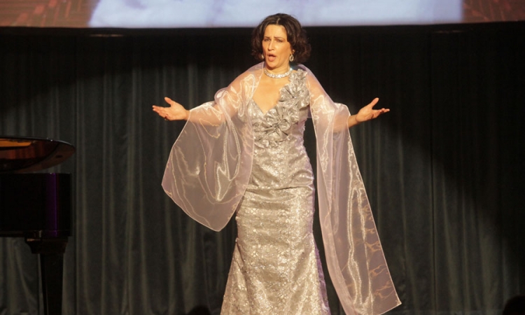 Dunja Simić: Opera iziskuje asketski život