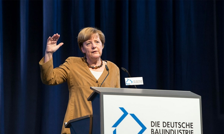 Merkel: EU želi dobre odnose sa Moskvom