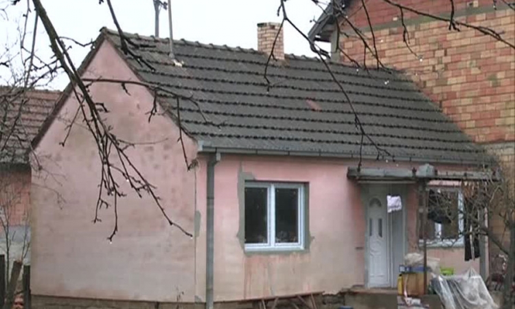 Četvoročlana porodica zimu dočekuje u jednoj prostoriji