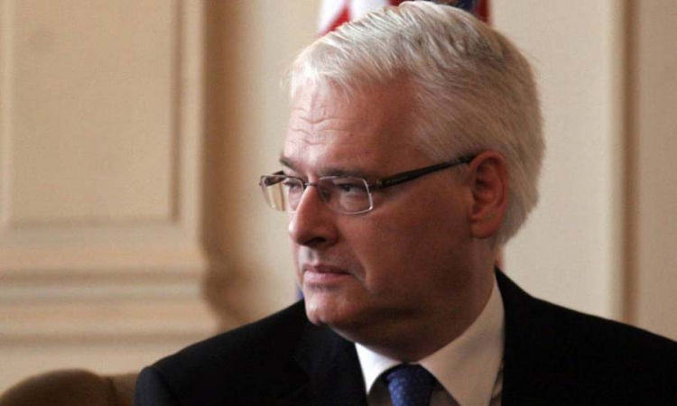 Josipović neće voditi kampanju u BiH