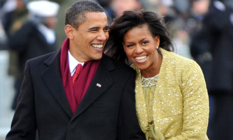 Obama ne zna šta da kupi ženi za Božić