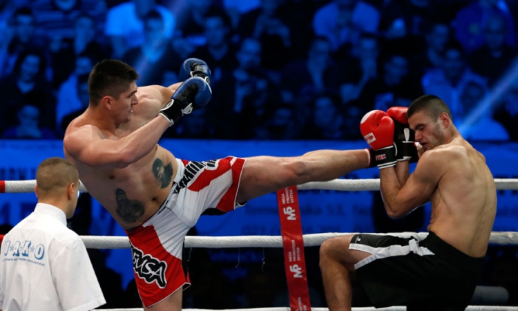Darko Miličić zbog povrede predao kik-boks meč