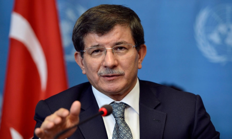 Davutoglu optužuje Brisel za "prljavu kampanju"