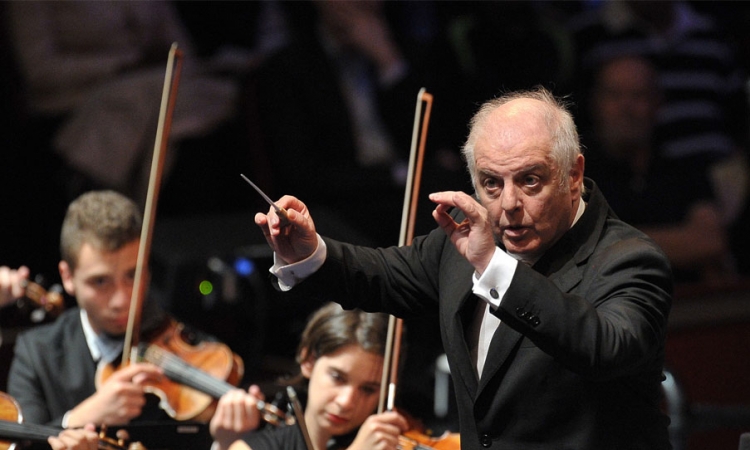 Barenboim prekinuo koncert zbog sijevanja bliceva