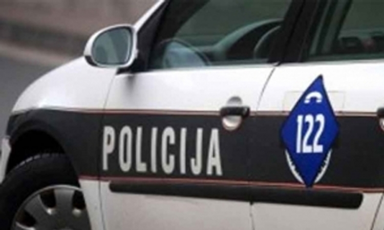 Teško povrijeđen motociklista iz Gračanice